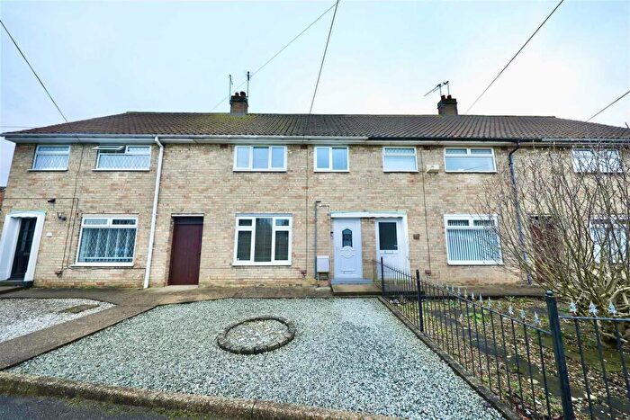 3 Bedroom Terraced House For Sale In Mallard Road, Hull, HU9