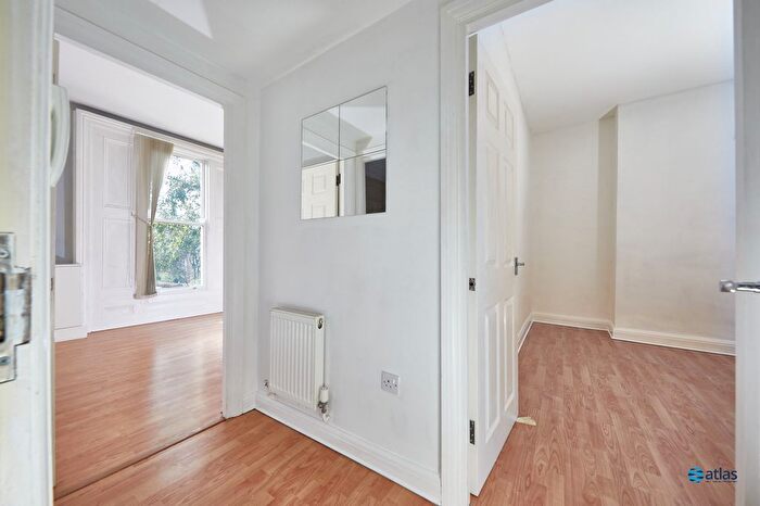 1 Bedroom Flat For Sale In Mannering Road, Aigburth, L17