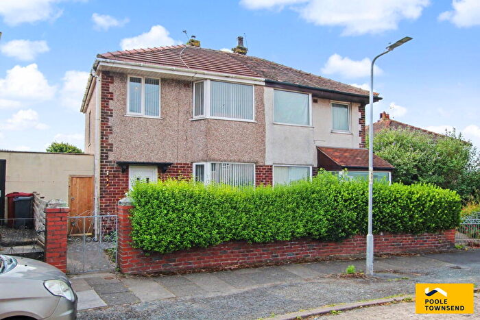 3 Bedroom Semi-Detached House For Sale In Laburnum Crescent, Barrow-in-furness, LA14