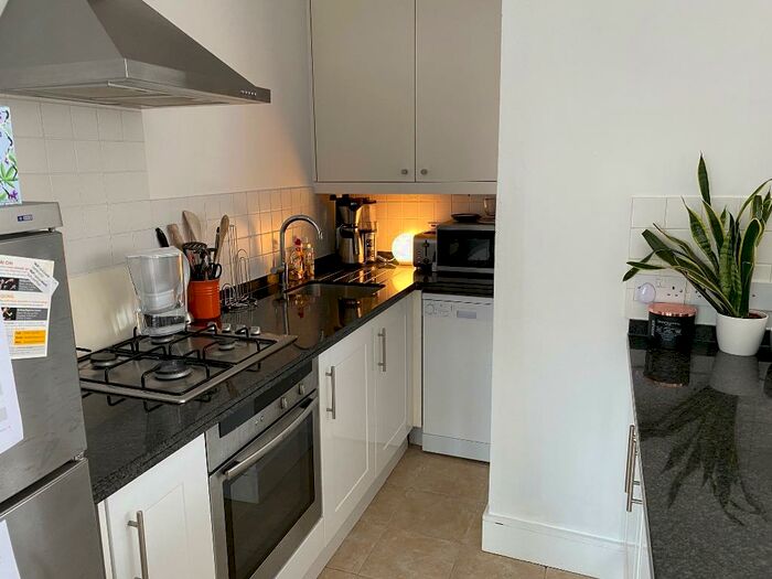Studio To Rent In White Hart Lane, Barnes, SW13
