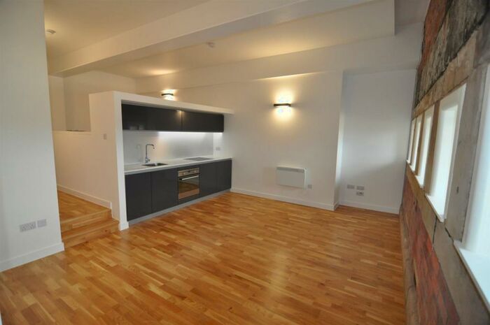 1 Bedroom Flat To Rent In Lilycroft Road, Bradford, BD9