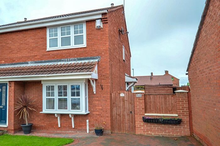 2 Bedroom Semi-Detached House For Sale In Green Hill Walk, South Shields, NE34
