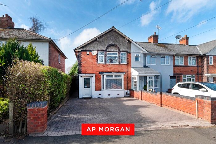 3 Bedroom End Terrace House For Sale In Mapleton Road, Birmingham, West Midlands, B28