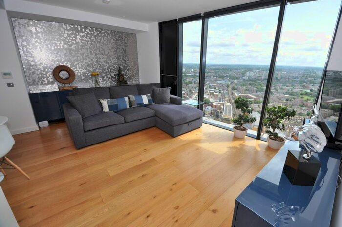 2 Bedroom Flat To Rent In Walworth Road, London, SE1