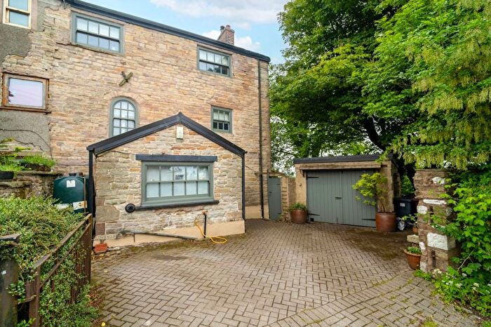 4 Bedroom Terraced House For Sale In Tockholes, Silk Hall, BB3