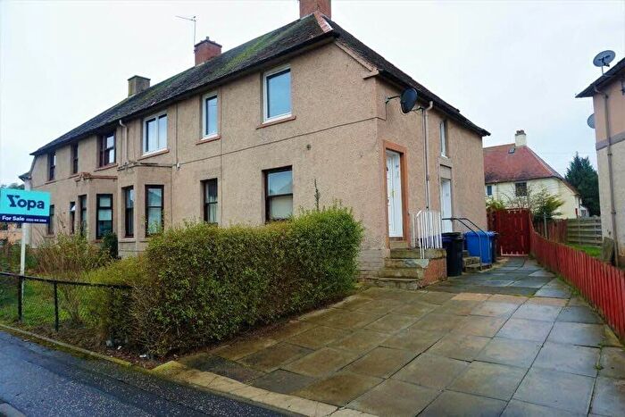 4 Bedroom Flat To Rent In Spalding Crescent, Dalkeith, EH22
