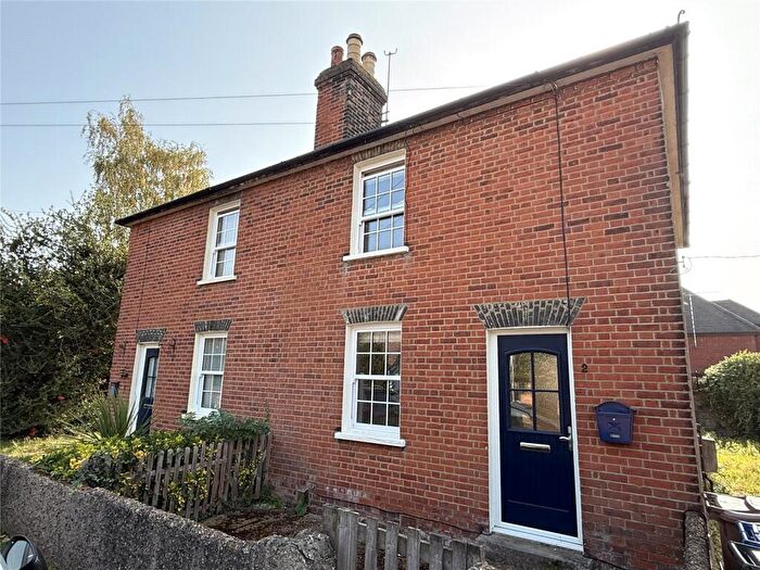 2 Bedroom Semi-Detached House To Rent In Orsett Road, Horndon-on-the-Hill, Essex, SS17