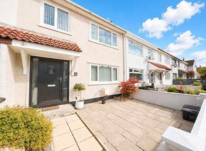3 Bedroom Mid Terraced House For Sale In Blackthorn Park, Carrickfergus, BT38