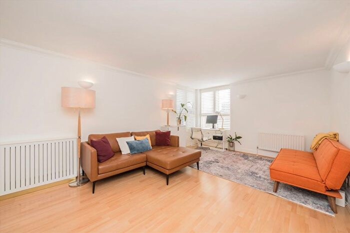 1 Bedroom Flat To Rent In Onega Gate, Canada Water, SE16