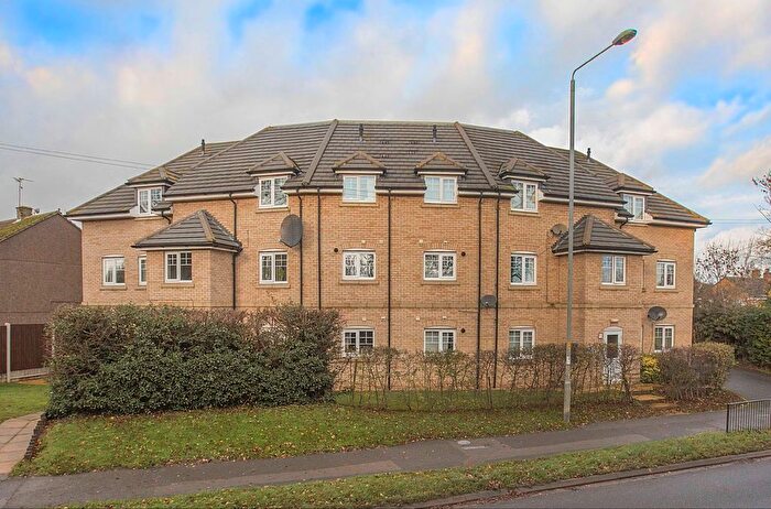 2 Bedroom Flat To Rent In Oakley Road, Corby, NN18