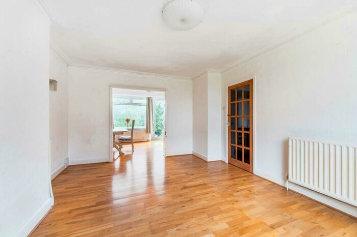 3 Bedroom Semi-Detached House To Rent In Beverley Gardens, , Wembley Park, Wembley, HA9