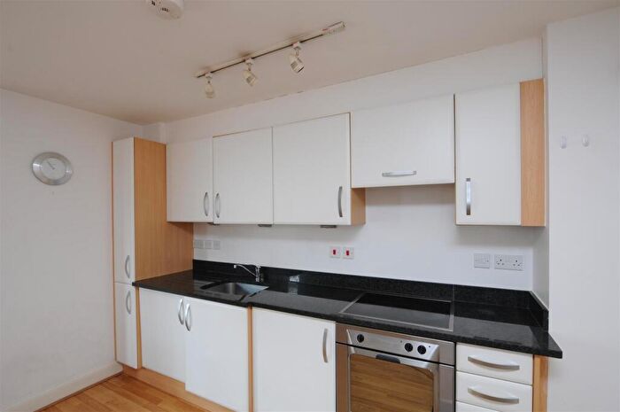 1 Bedroom Flat To Rent In Jeune Street St Clements, OX4