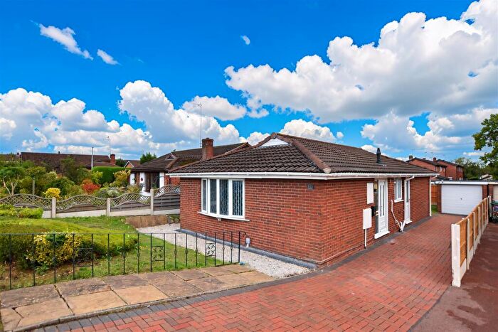 3 Bedroom Detached Bungalow For Sale In Westleigh Way, Wrexham, LL11