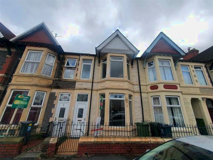 3 Bedroom Terraced House To Rent In Pentre Street, Cardiff, CF11
