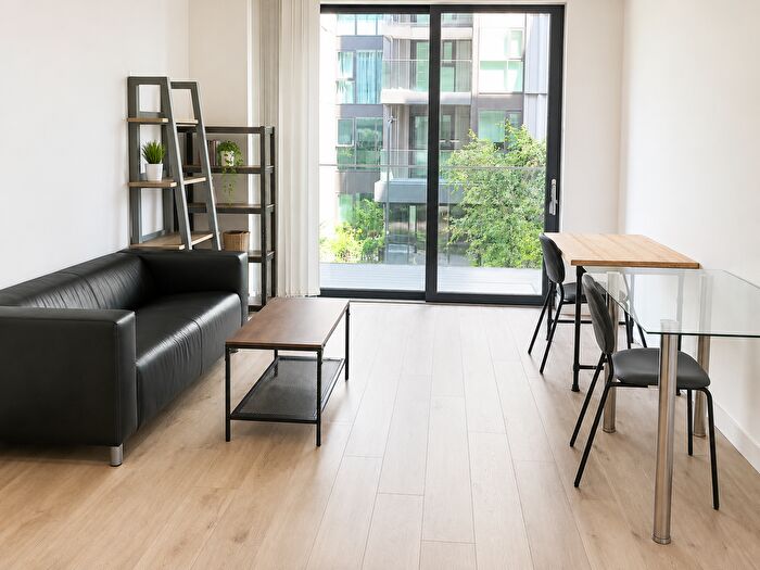 1 Bedroom Flat To Rent In Willowbrook House, Coster Avenue, London, N4
