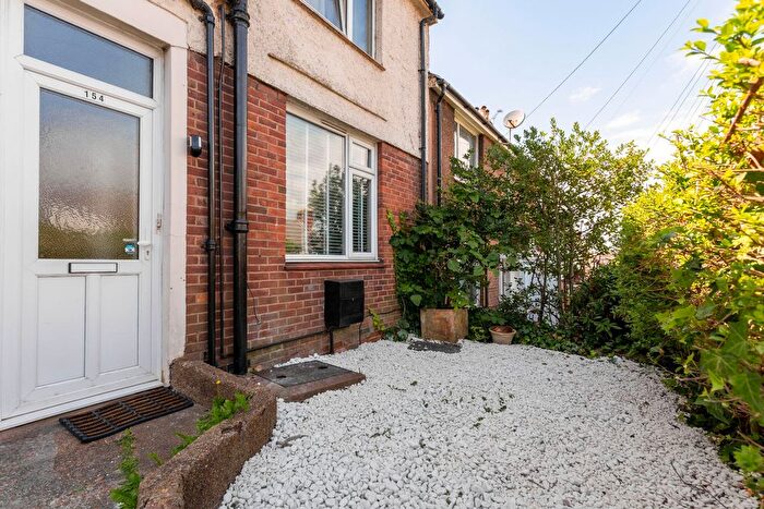 1 Bedroom Flat To Rent In Coombe Road, Brighton, BN2