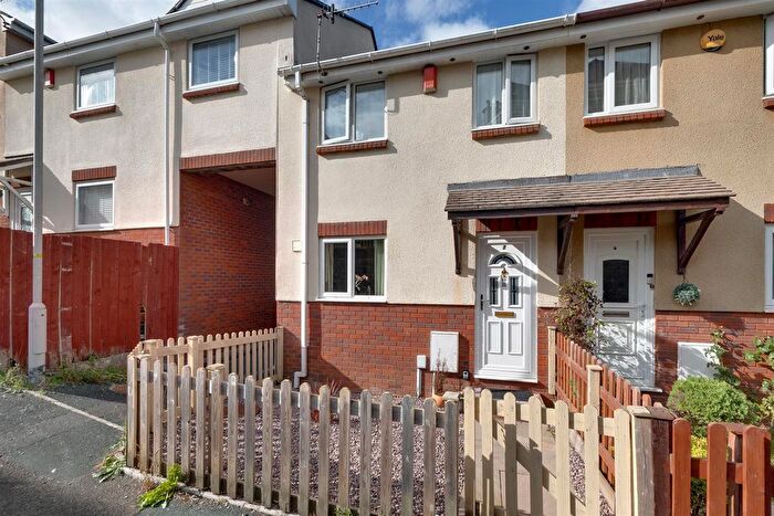 2 Bedroom Terraced House For Sale In Jubilee Terrace, Plymouth, PL4