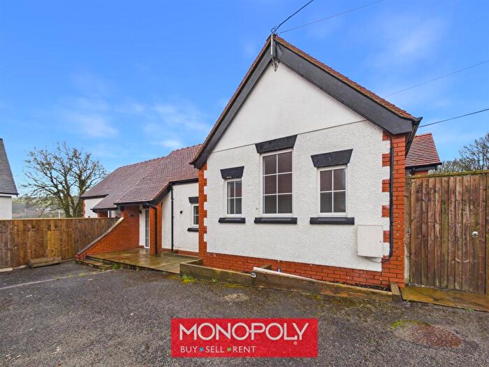 2 Bedroom Detached Bungalow For Sale In Bylchau, Denbigh, LL16