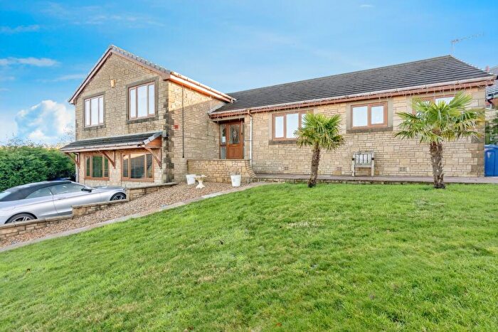 5 Bedroom Detached House For Sale In Stirling Court, Briercliffe, Burnley, Lancashire, BB10