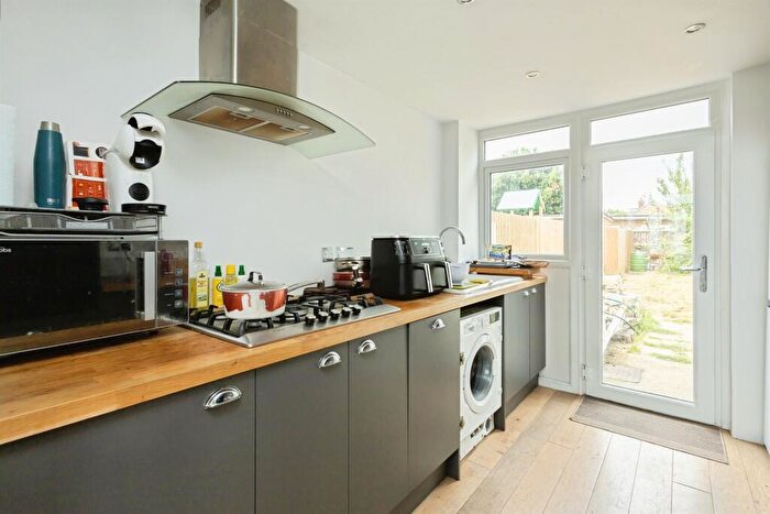 2 Bedroom Terraced House For Sale In Hythe Crescent, Seaford, BN25