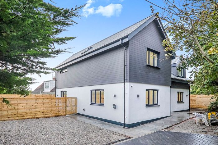 4 Bedroom Detached House For Sale In Perranuthnoe, Penzance, Cornwall, TR20