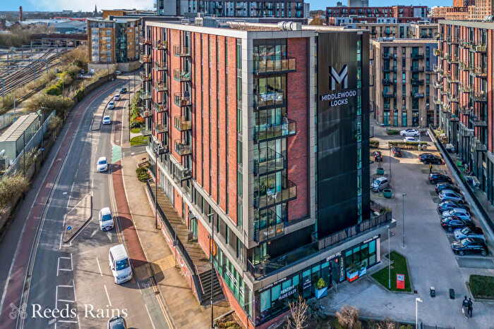 2 Bedroom Apartment For Sale In Middlewood Street, Salford, M5