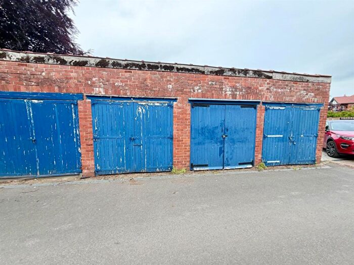 House For Sale In East Lane, Bev, HU17