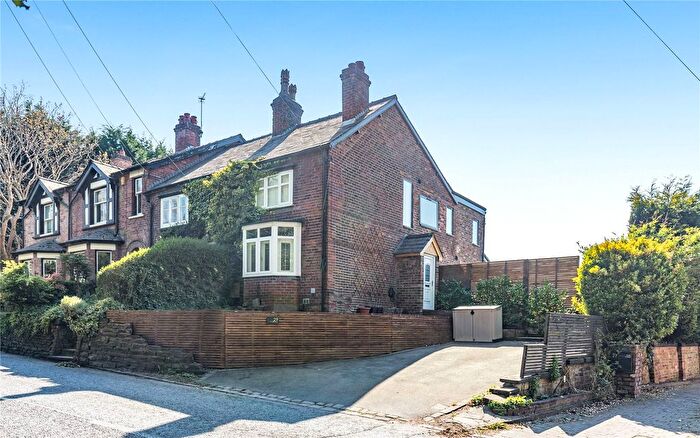 2 Bedroom End Of Terrace House For Sale In Brook Street, Knutsford, Cheshire, WA16