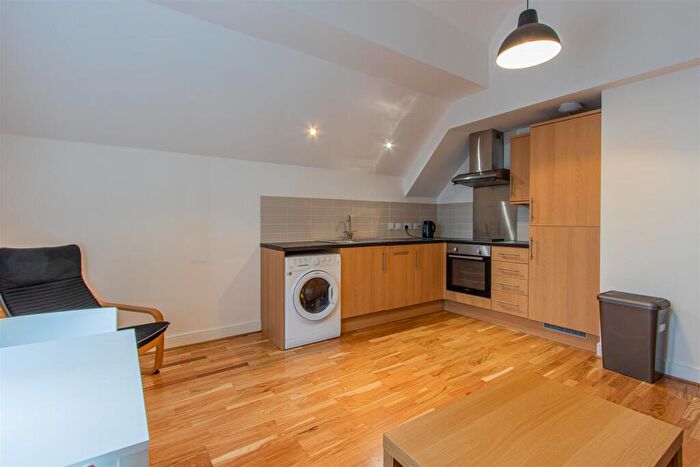 2 Bedroom Apartment To Rent In Churchill Villas, City Centre, ( Bed ), CF10