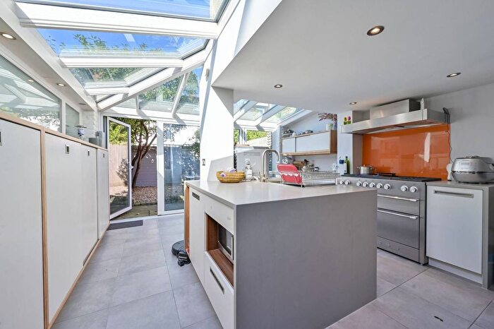 2 Bedroom Property To Rent In Archway Street, Little Chelsea, London, SW13