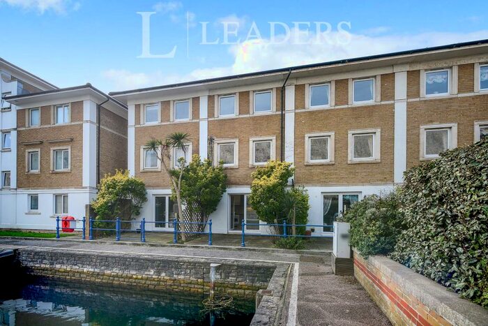 3 Bedroom Town House To Rent In Victory Mews, Brighton Marina Village, Brighton, BN2