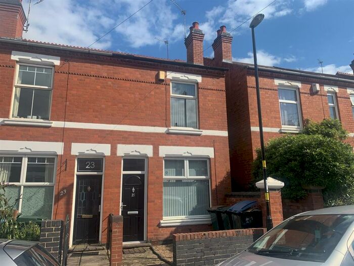 3 Bedroom Terraced House To Rent In Sir Thomas Whites Road, Coventry, CV5