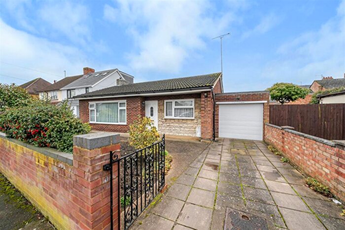 2 Bedroom Detached Bungalow For Sale In Orchard Street, Kempston, MK42