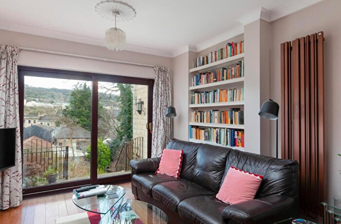 4 Bedroom Semi-Detached House For Sale In Upper East Hayes, Bath, BA1