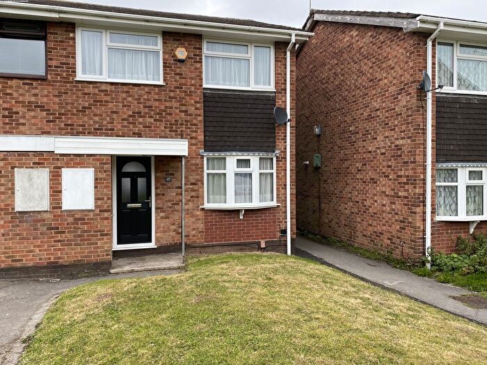 3 Bedroom End Of Terrace House To Rent In Bournebrook Close, Netherton, Dudley, DY2