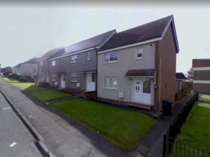 3 Bedroom End Of Terrace House To Rent In Shiel Gardens, Shotts, ML7