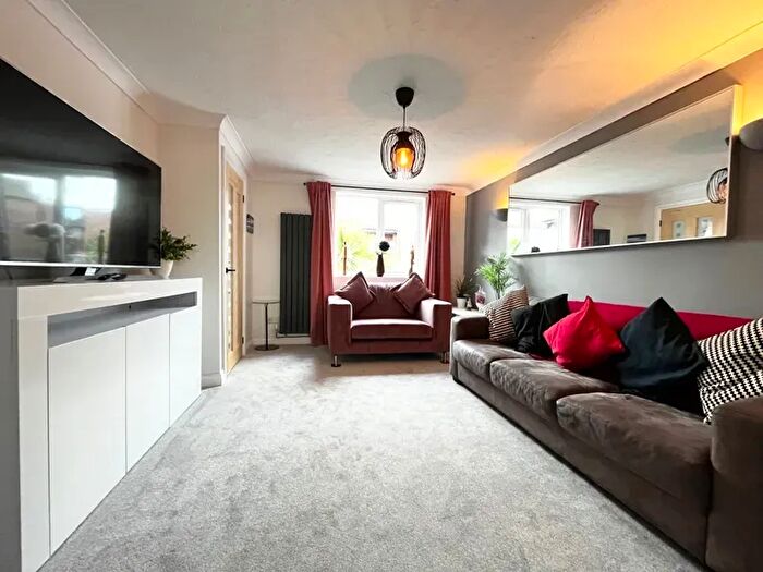 3 Bedroom Detached House To Rent In Aysgarth Park, Maidenhead, SL6