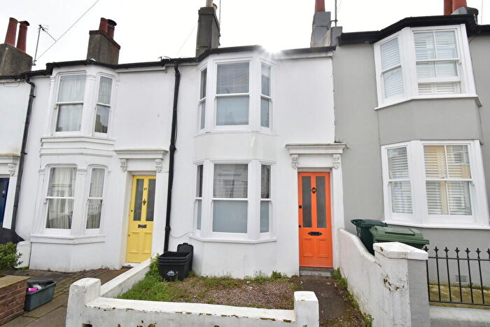 2 Bedroom Terraced House To Rent In Hanover Terrace, Brighton, BN2