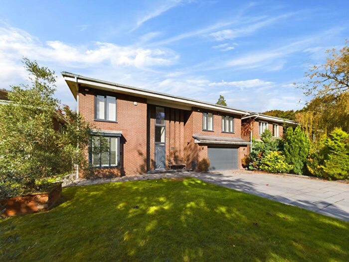 4 Bedroom Detached House For Sale In Riverside View, Fulwood Park, Liverpool., L17