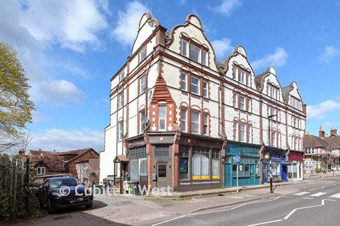 1 Bedroom Apartment For Sale In Croydon Road, Reigate, Surrey, RH2