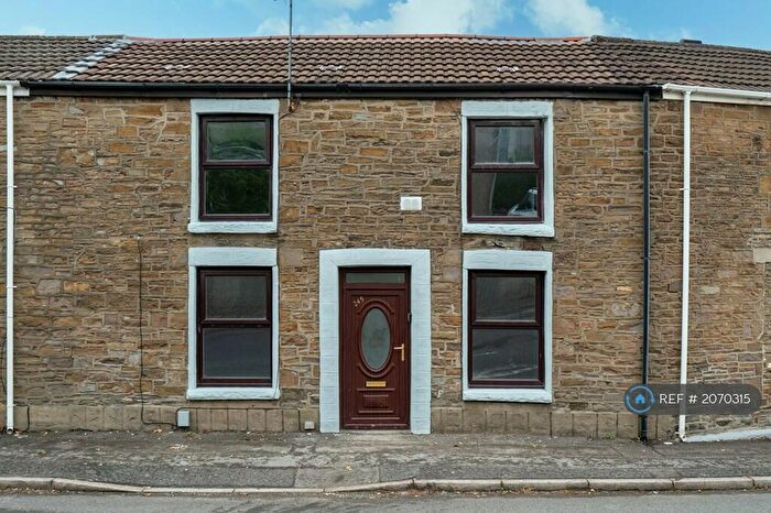 4 Bedroom Terraced House To Rent In Birchgrove Road, Birchgrove, Swansea, SA7
