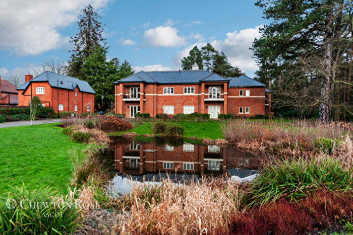 2 Bedroom Apartment For Sale In Seymour Drive, Ascot, SL5