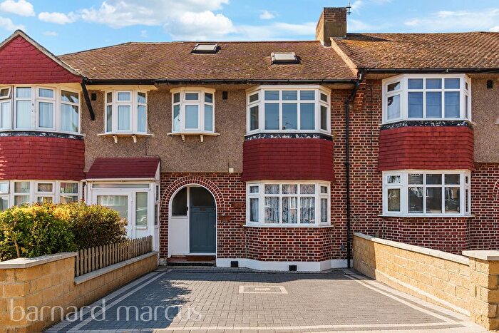 4 Bedroom Terraced House To Rent In Shaldon Drive, Morden, SM4