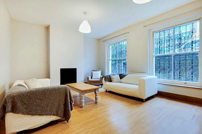 2 Bedroom Flat To Rent In Oakley Road, Islington, N1