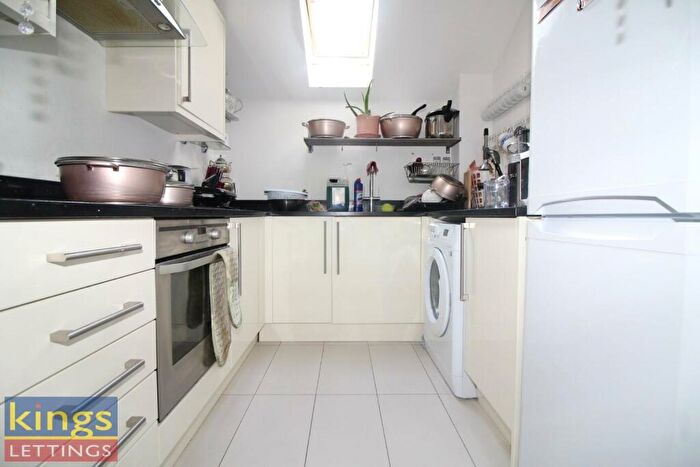 2 Bedroom Apartment To Rent In Winnipeg Way, Broxbourne, EN10