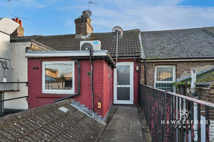 1 Bedroom Maisonette To Rent In West Street, Sittingbourne, ME10