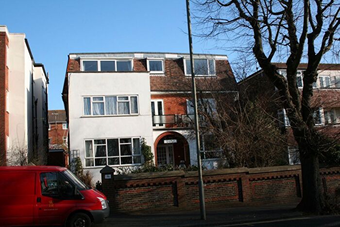 1 Bedroom Flat To Rent In Dyke Road, Brighton, BN1
