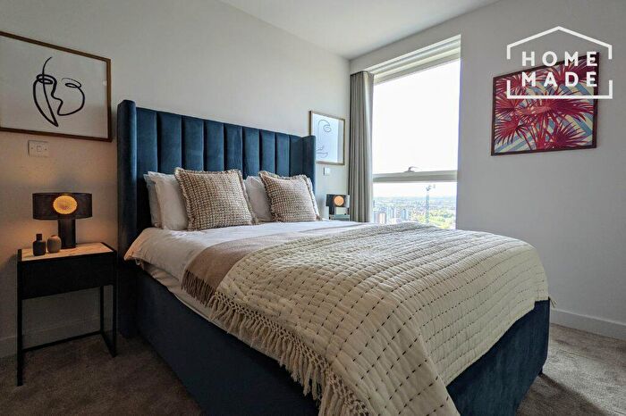 1 Bedroom Flat To Rent In Angel Gardens, M4