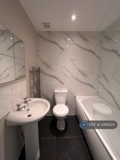 1 Bedroom Flat To Rent In Loch Road, Kirkintilloch, Glasgow, G66