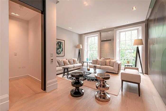 6 Bedroom Terraced House To Rent In Montpelier Square, Knightsbridge, London, SW7